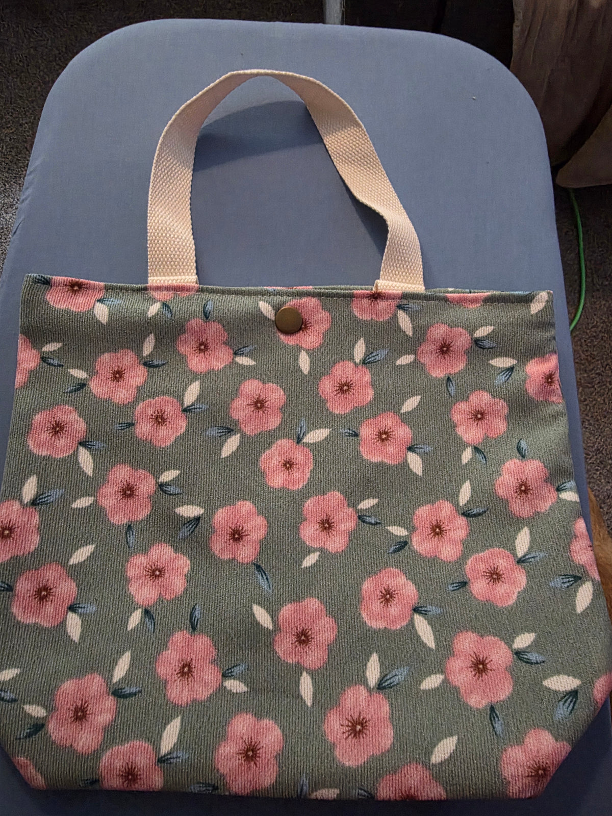 Handmade Floral Tote hand Bag – 12"x12" Lined with Snap Closure